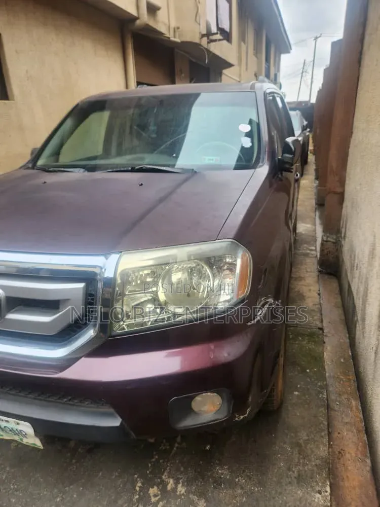 Honda Pilot 2011 Purple