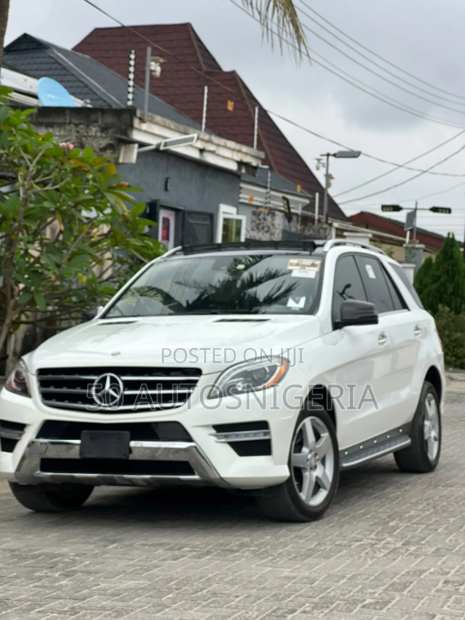Mercedes-Benz M Class ML350 4MATIC 4dr SUV AWD (3.5L 6cyl 7A) 2015