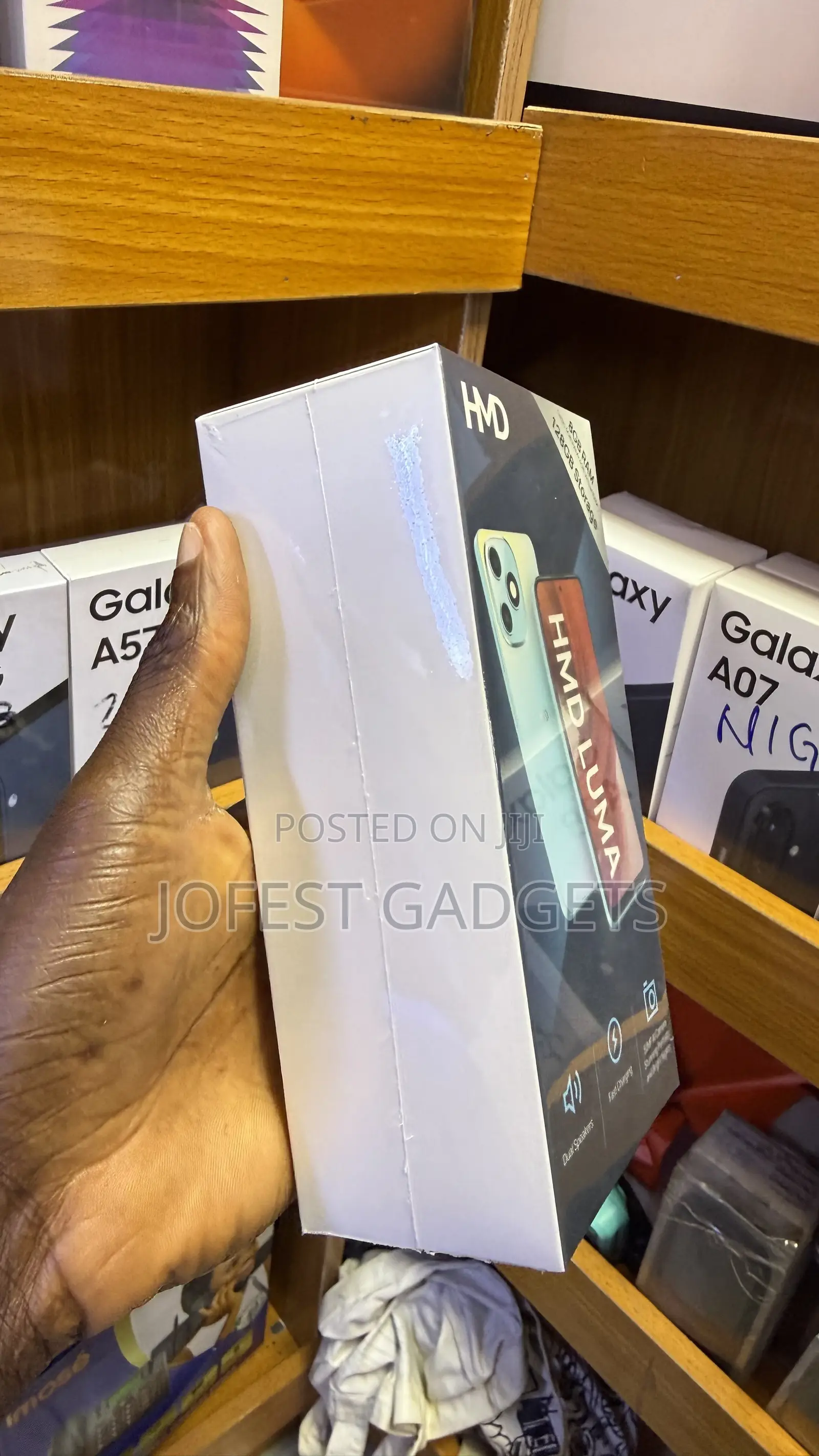 New HMD Aura 64 GB Blue
