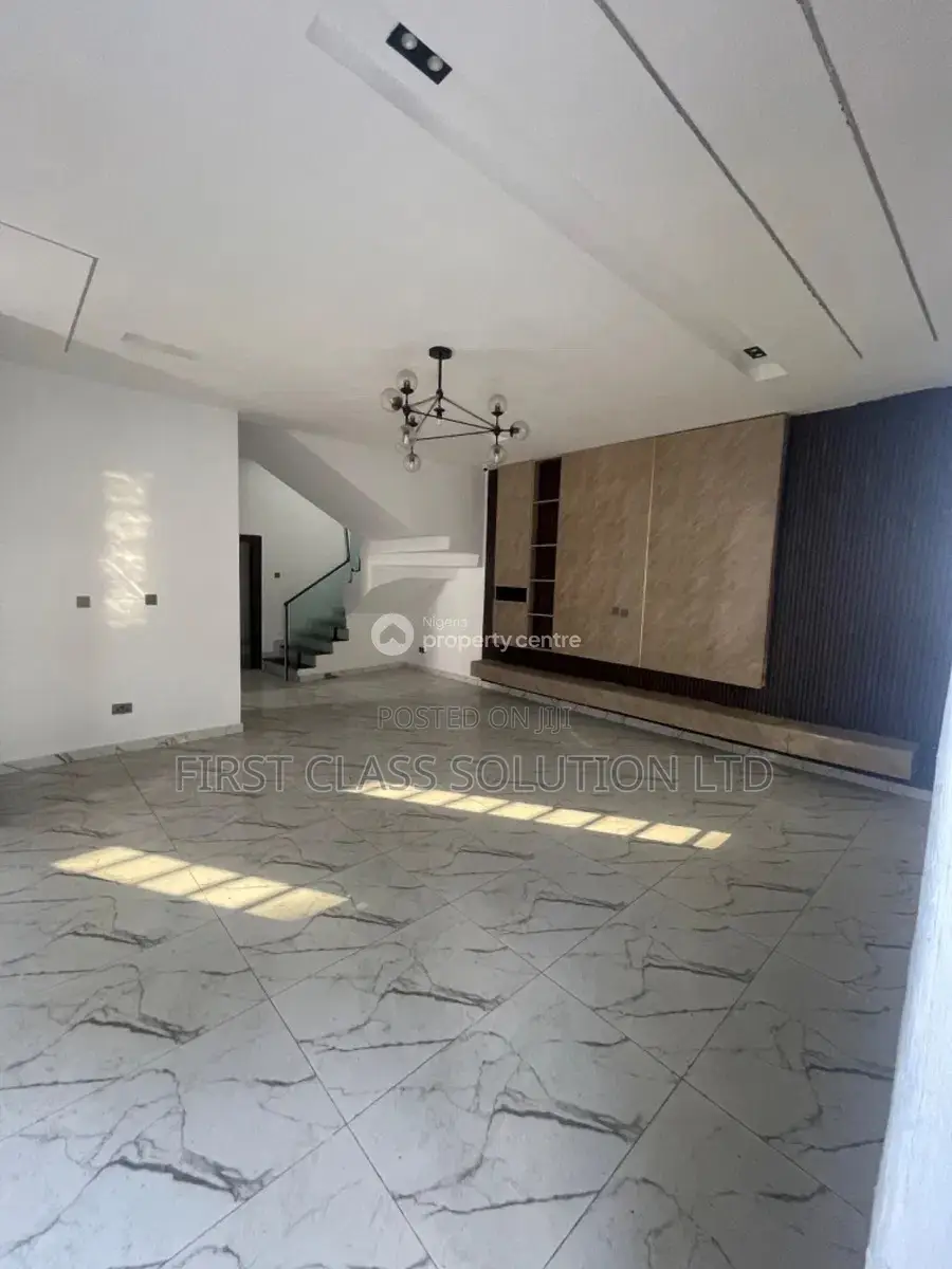 4bdrm Duplex in Royal Pine Estate, for sale