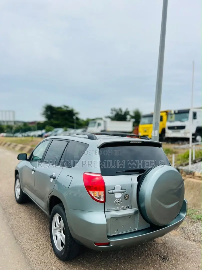 Toyota RAV4 Sport 4x4 2009 Green