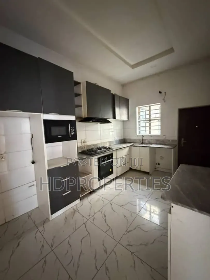 Mini Flat in Royal Pine, Lagos Island / Lagos Island for rent