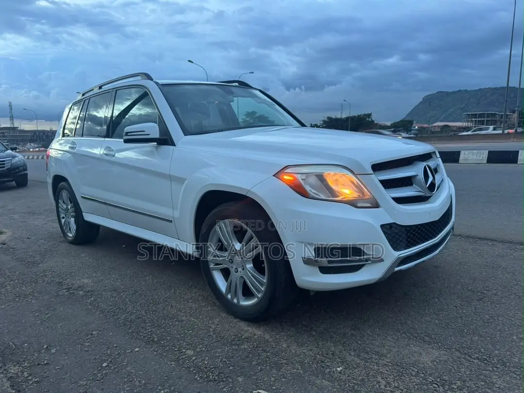 Mercedes-Benz GLK-Class 350 4MATIC 2014 White