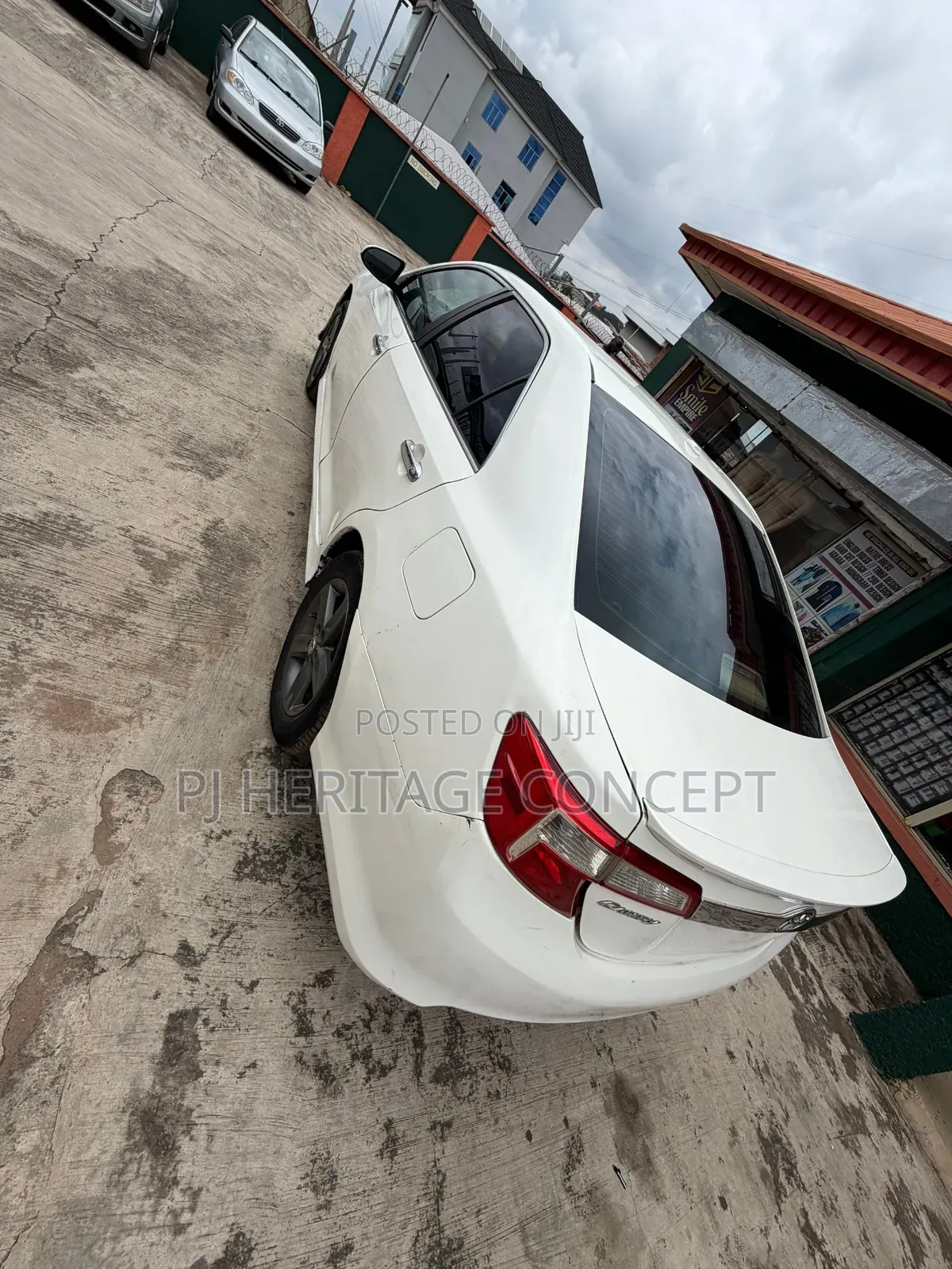 Toyota Camry 2014 White