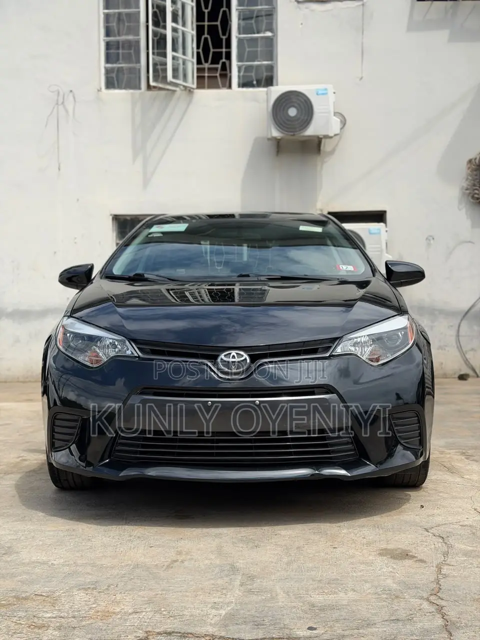 Toyota Corolla LE Plus 4dr Sedan (1.8L 4cyl CVT) 2016 Gray