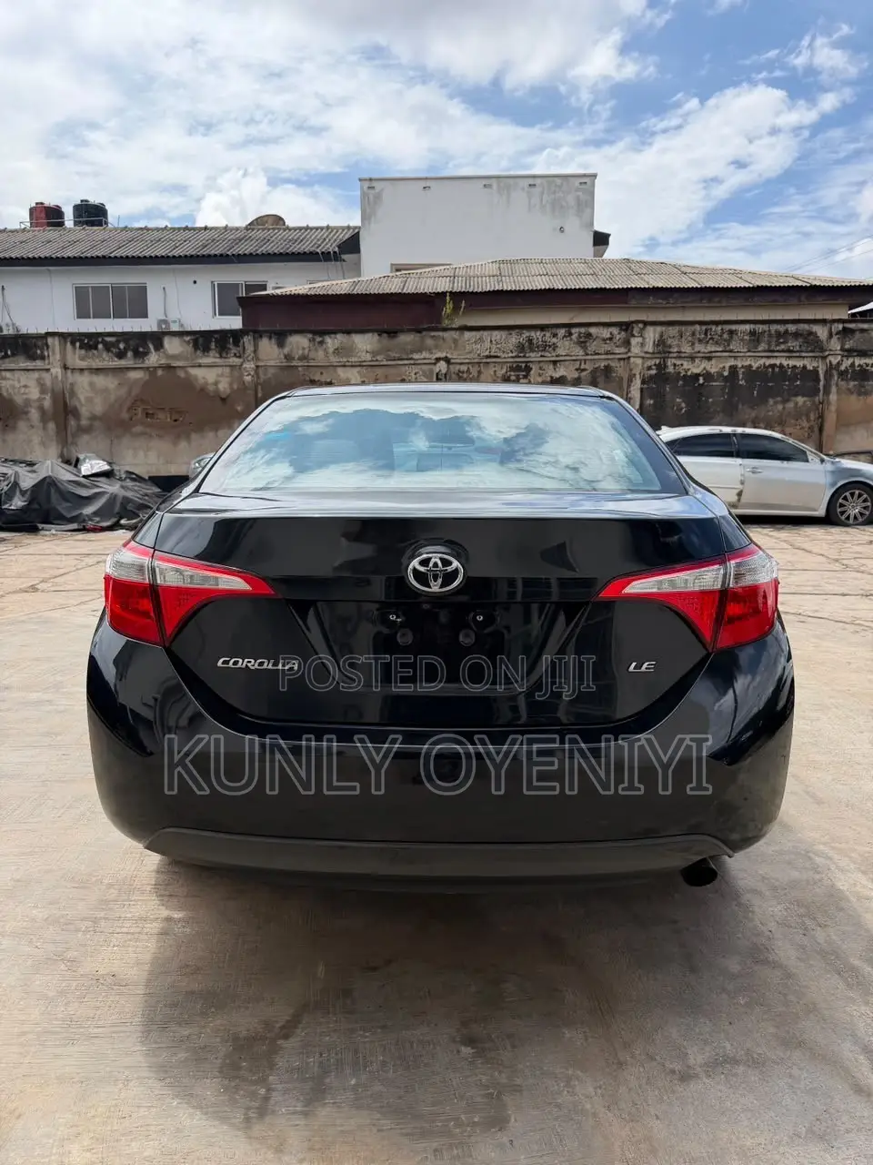 Toyota Corolla LE Plus 4dr Sedan (1.8L 4cyl CVT) 2016 Gray