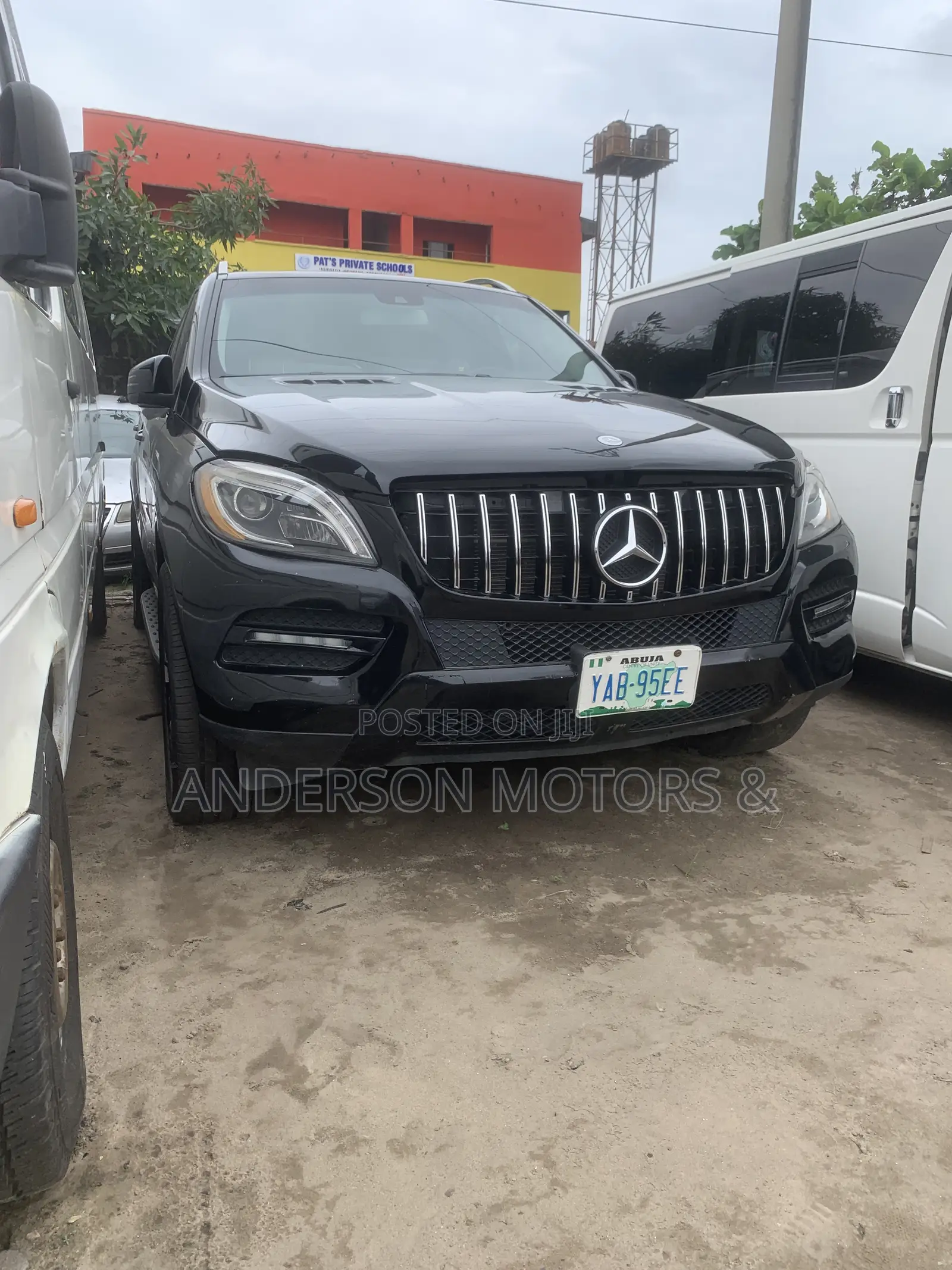 Mercedes-Benz M Class ML350 4dr SUV (3.5L 6cyl 7A) 2014 Black