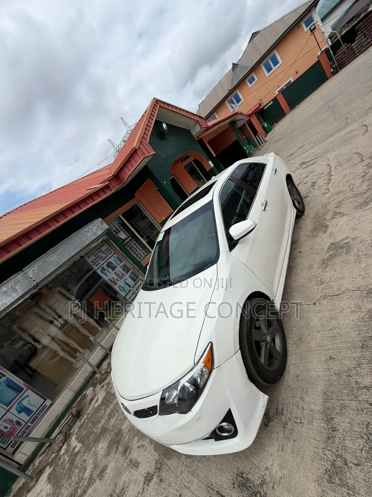 Toyota Camry 2014 White