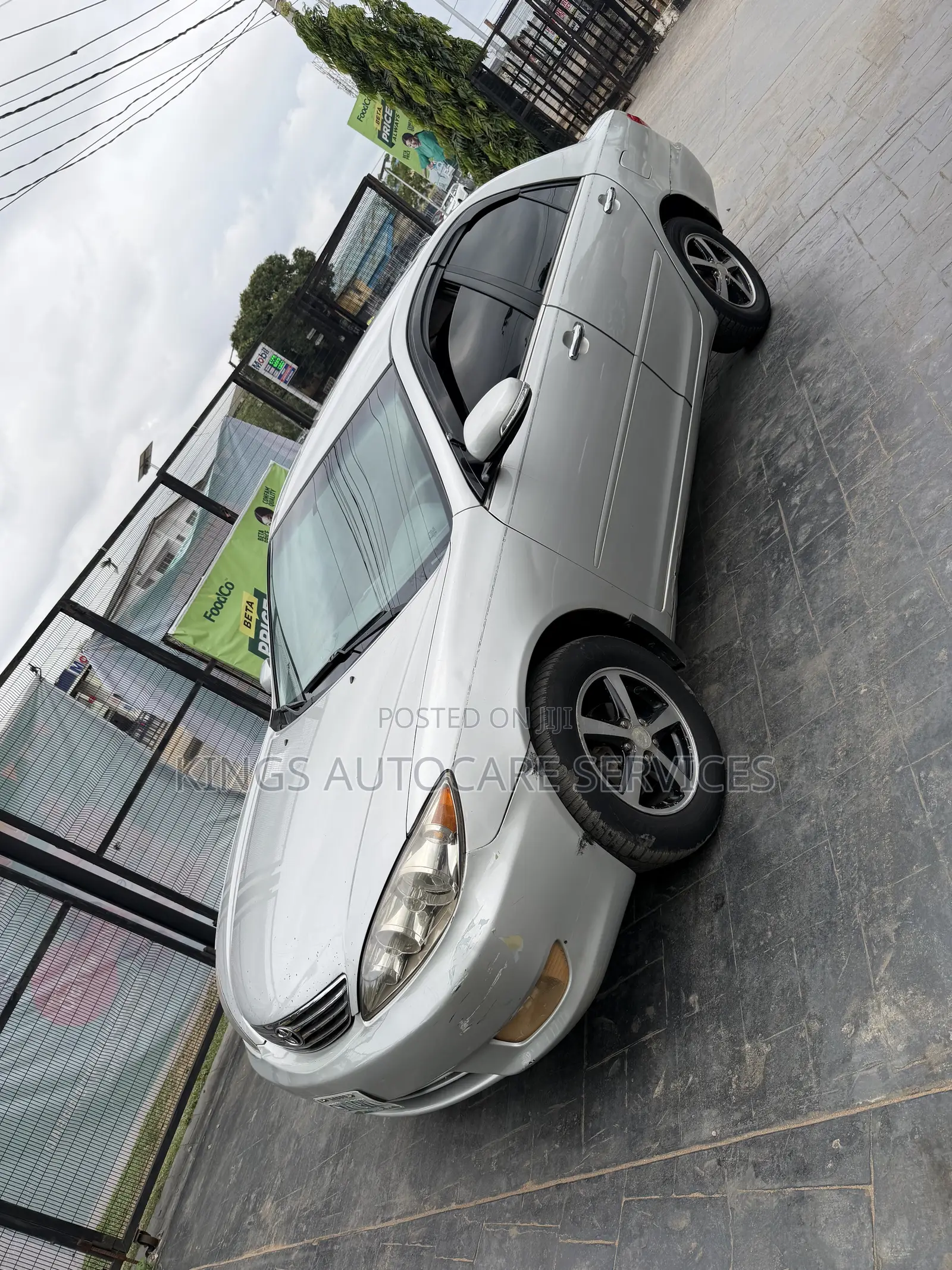 Toyota Camry LE 4dr Sedan (2.4L 4cyl 5A) 2005 Silver