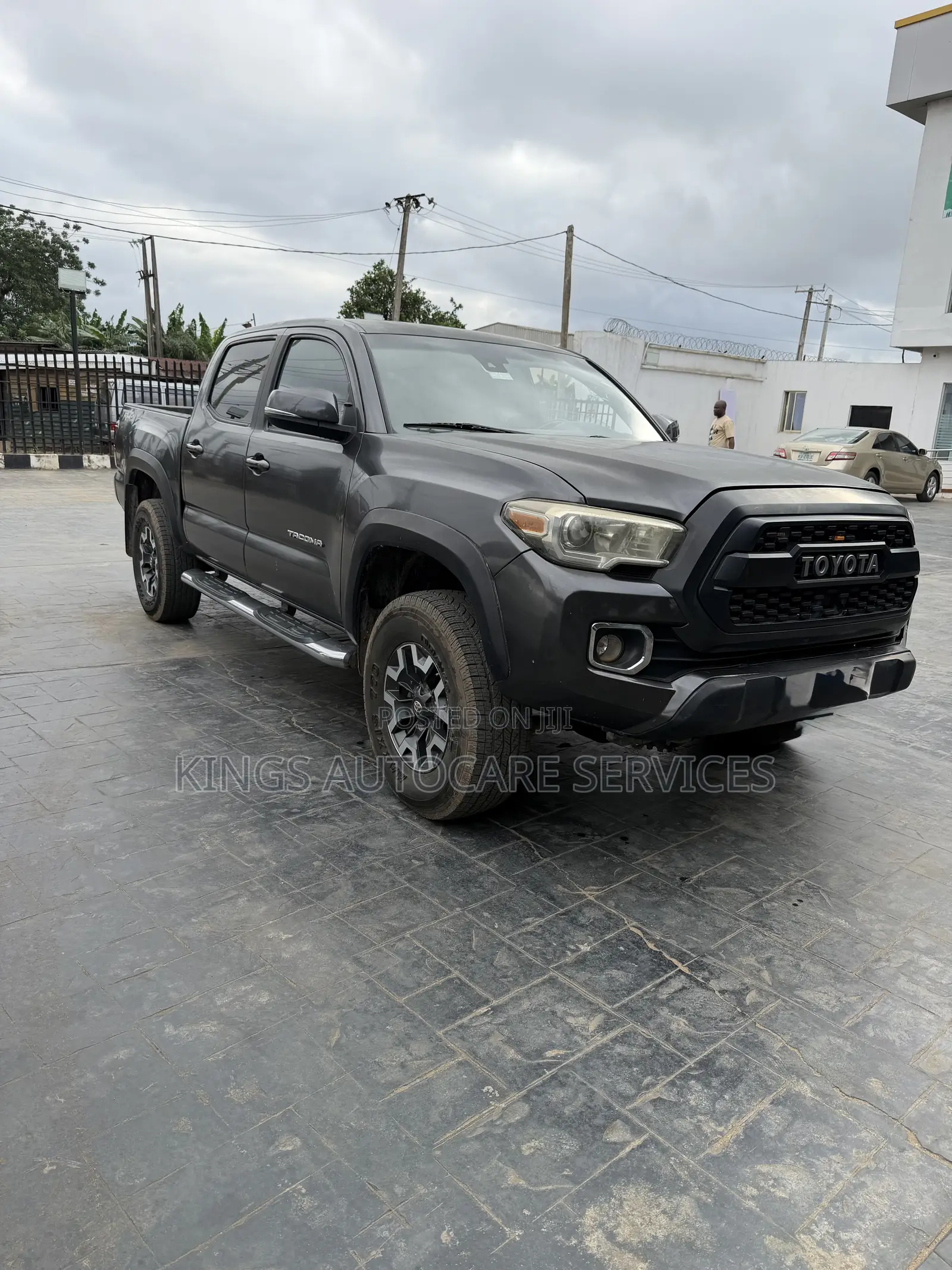 Toyota Tacoma TRD Off Road 2018 Black