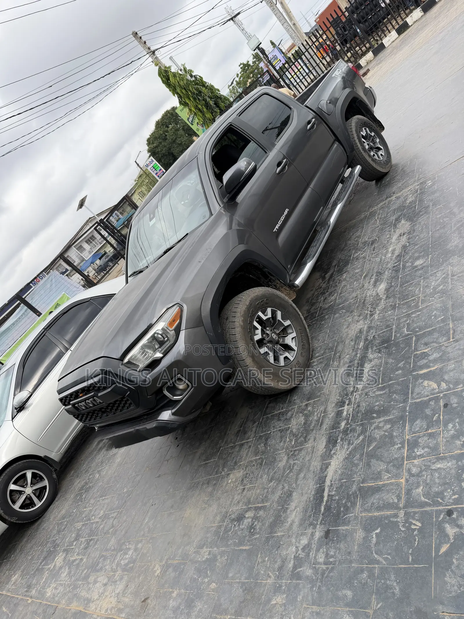 Toyota Tacoma TRD Off Road 2018 Black
