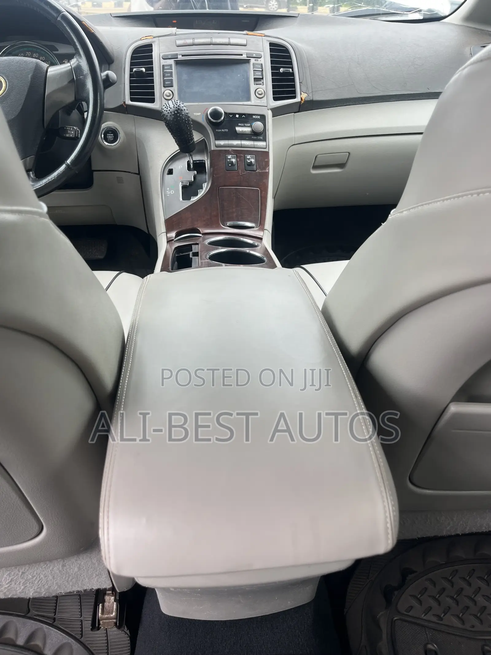 Toyota Venza 2009 Silver