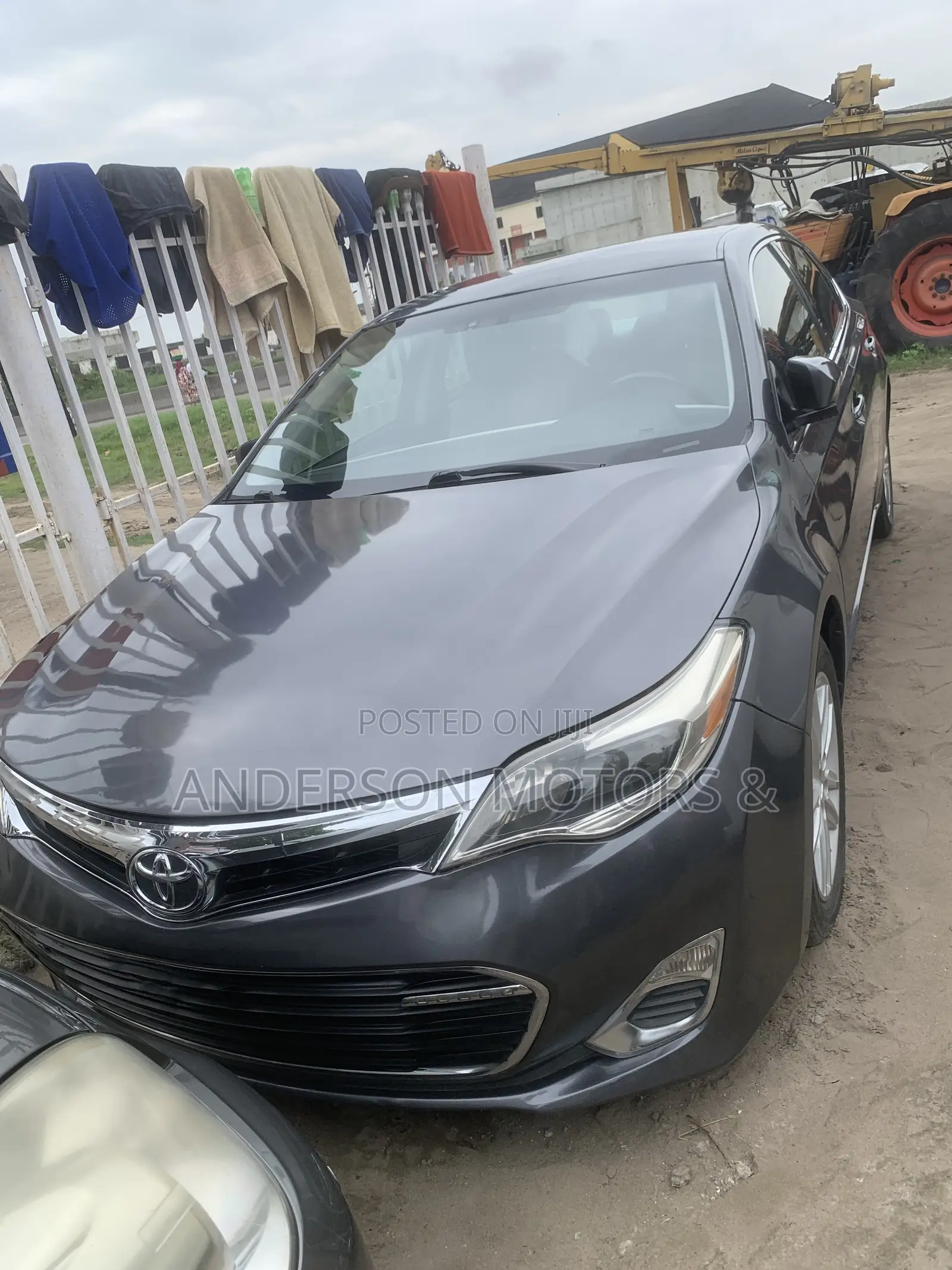 Toyota Avalon XLE Premium 4dr Sedan (3.5L 6cyl 6A) 2014 Beige