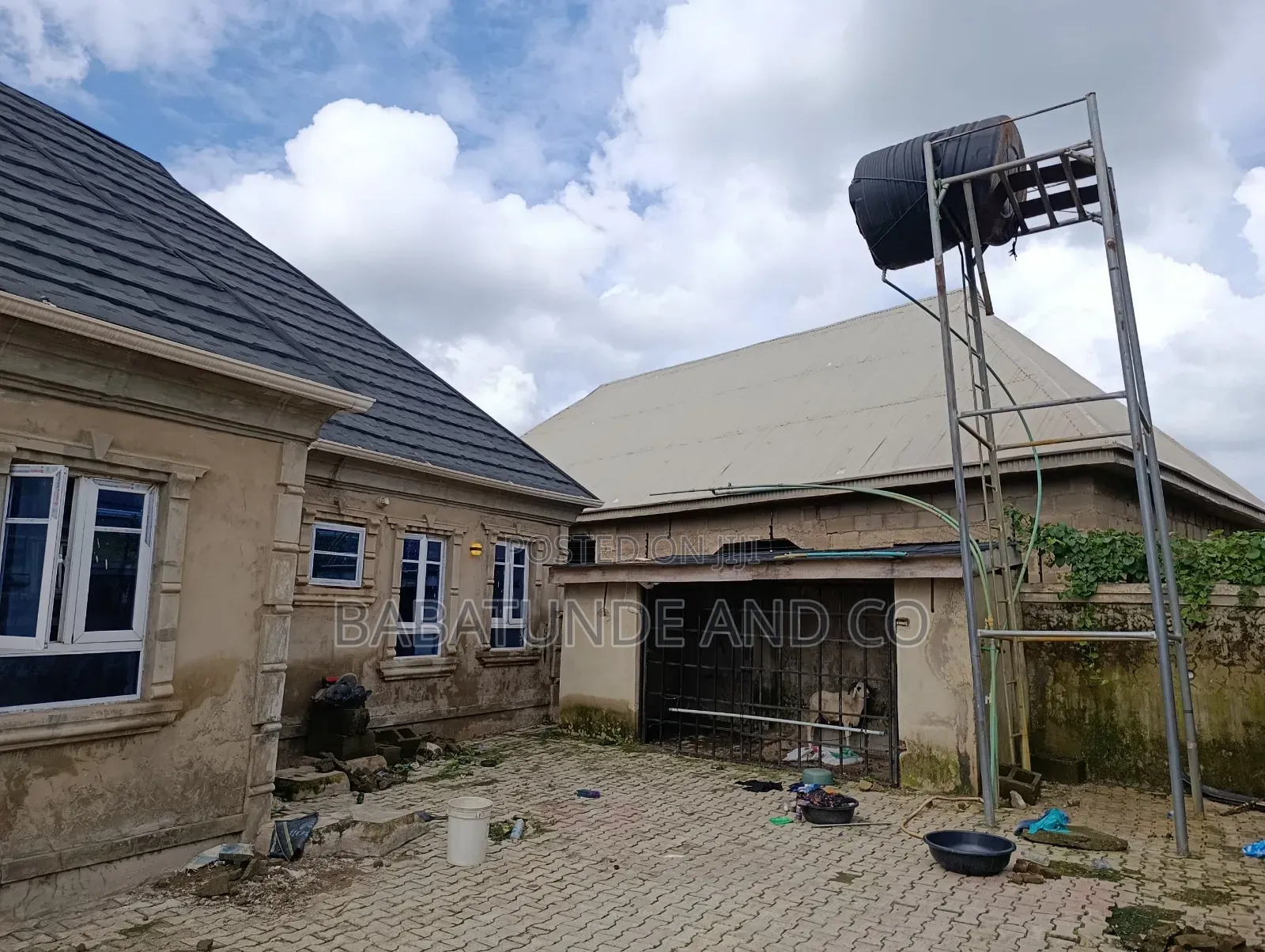 4bdrm House in Igbaro-Ola, Arulogun for sale