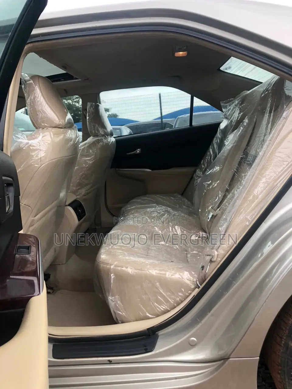 Toyota Camry 2014 Gold