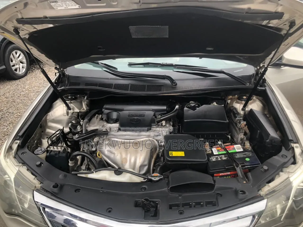 Toyota Camry 2014 Gold