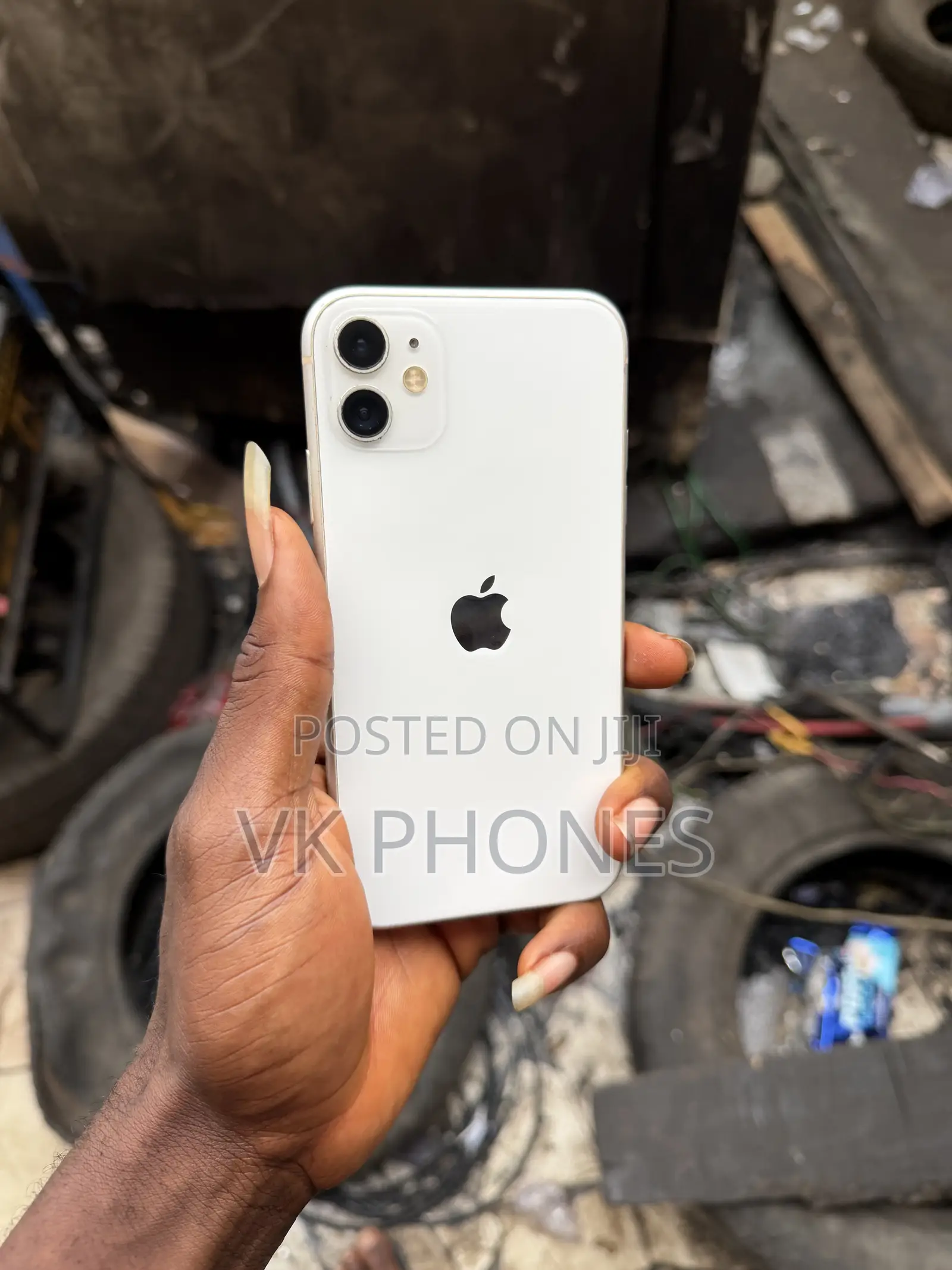 Apple iPhone 11 64 GB White