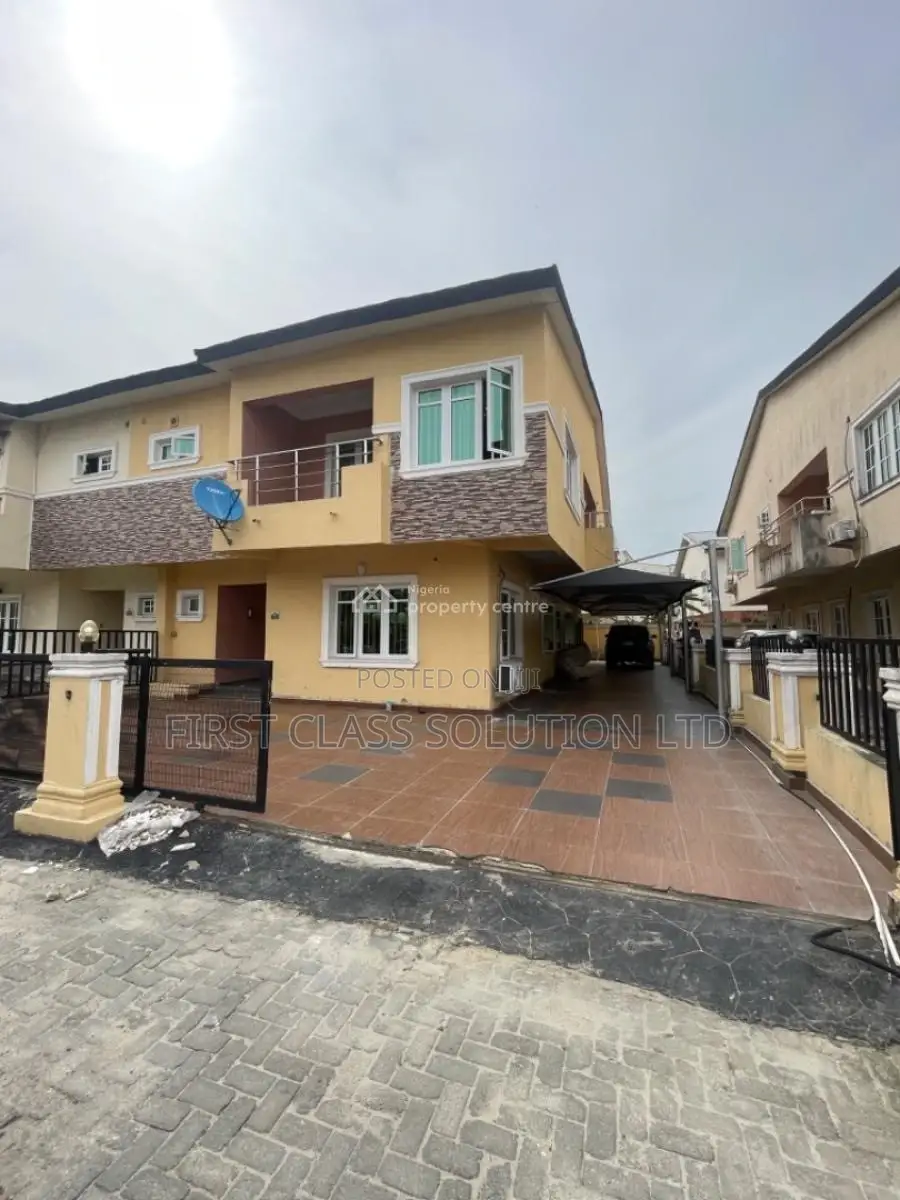 Furnished 4bdrm Duplex in Paradise Estate, for sale