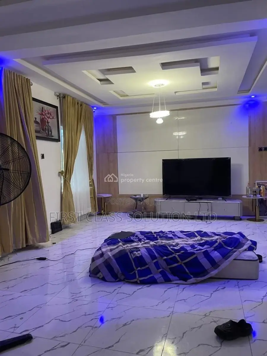 Furnished 4bdrm Duplex in Paradise Estate, for sale