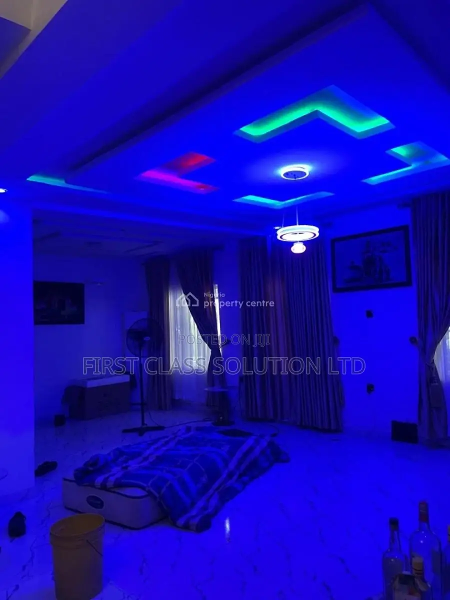 Furnished 4bdrm Duplex in Paradise Estate, for sale