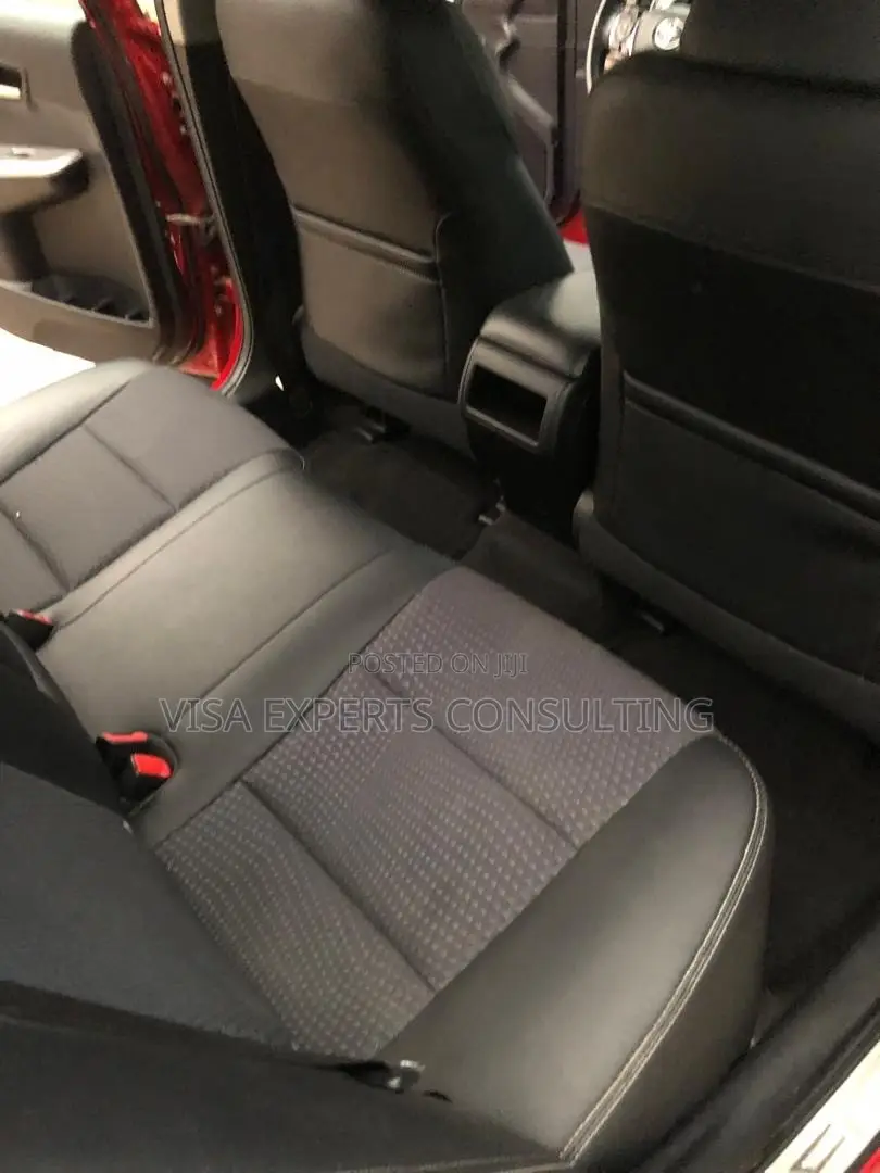 Toyota Camry SE 4dr Sedan (2.5L 4cyl 6A) 2014 Red