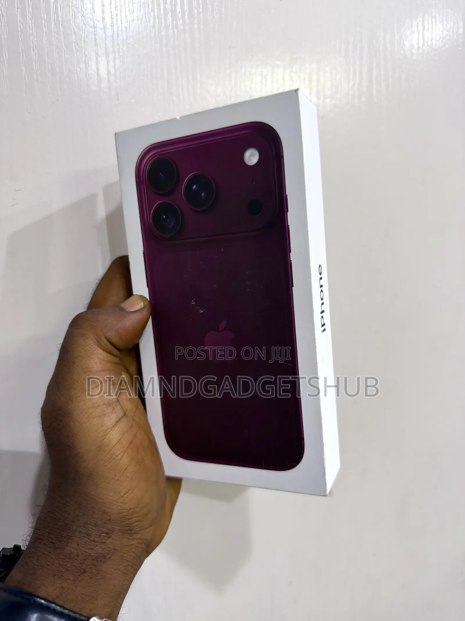 New Apple iPhone 18 Pro 256 GB Red
