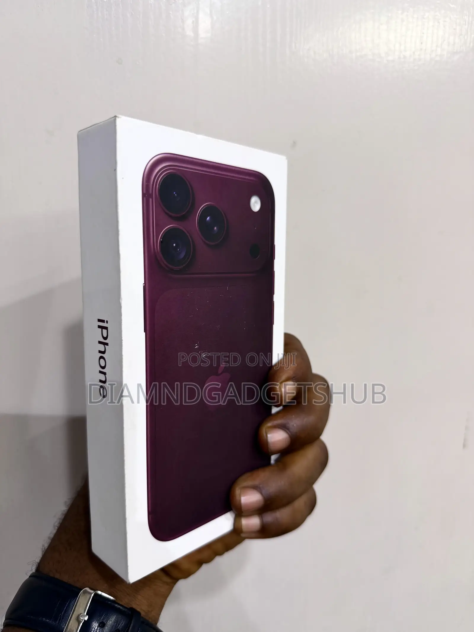 New Apple iPhone 18 Pro 256 GB Red