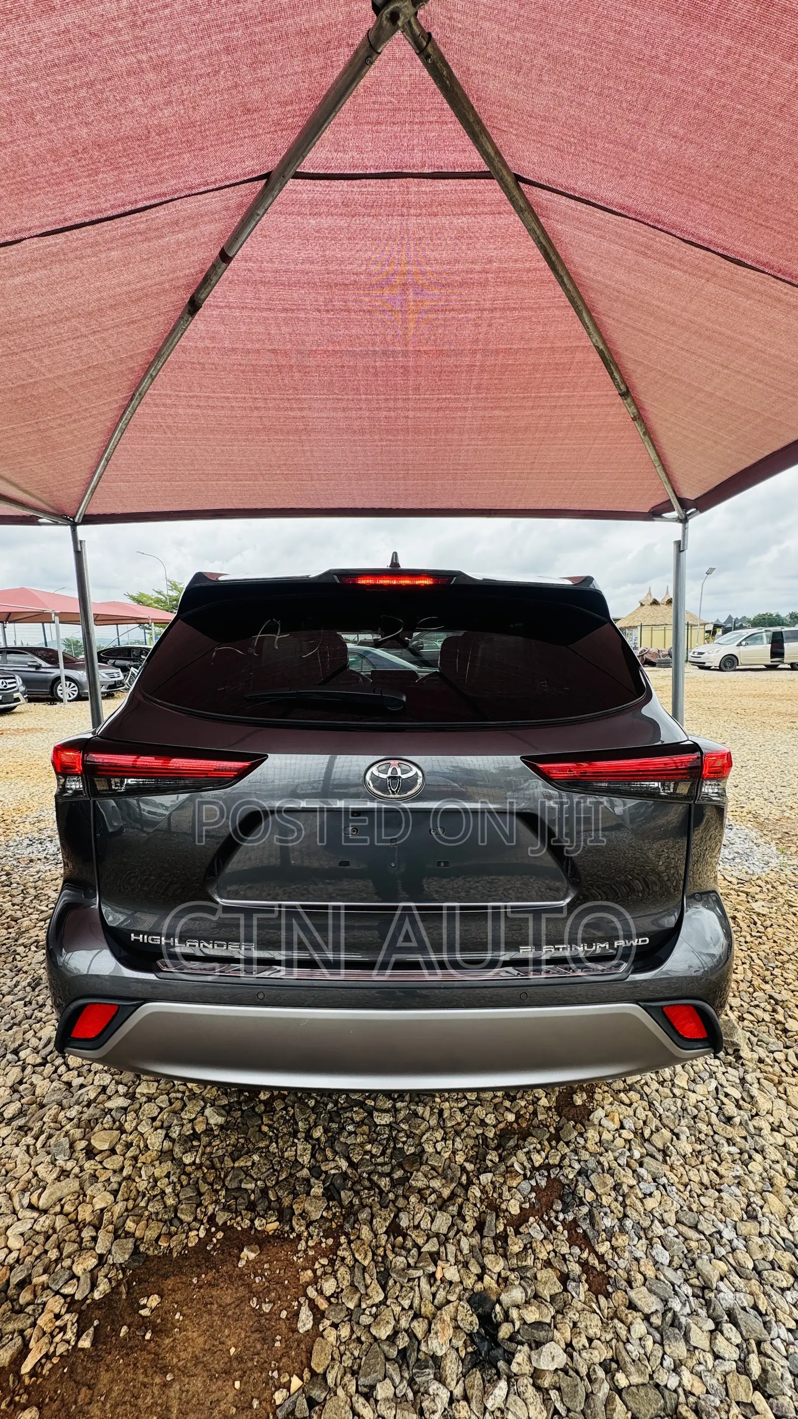 Toyota Highlander Platinum AWD 2023 Gray