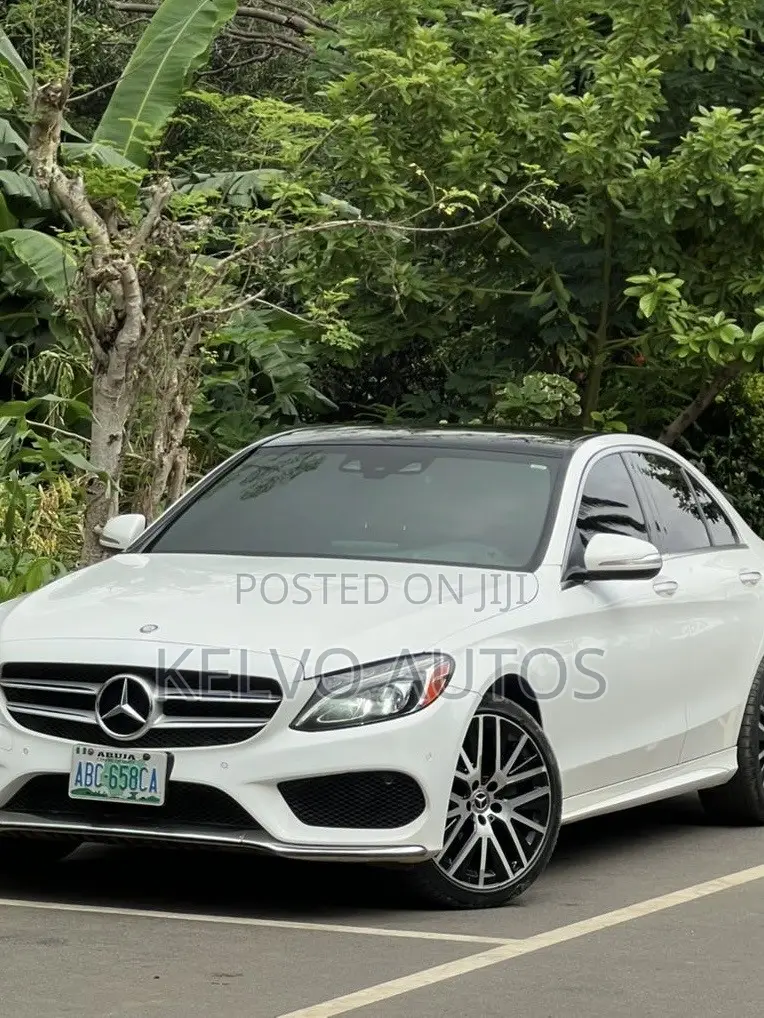 Mercedes-Benz C400 4Matic AWD Sedan (3.0L V6 7A) 2015 White