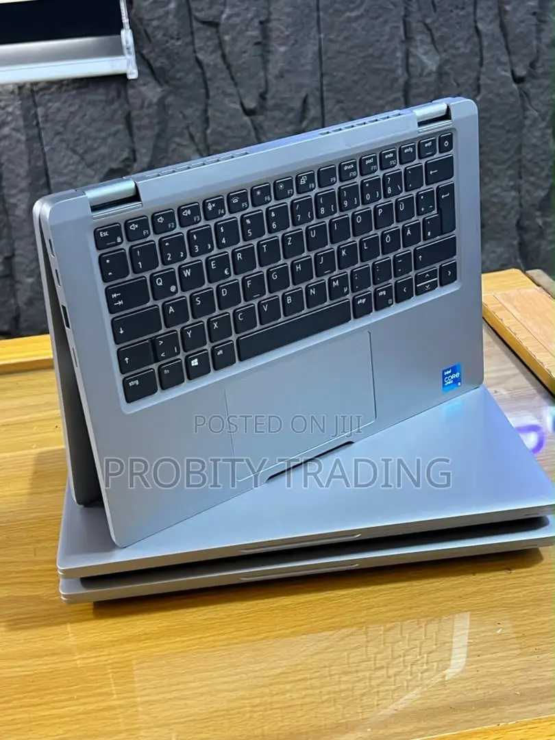Laptop Dell Latitude 5320 2-in-1 16GB Intel Core i5 SSD 256GB