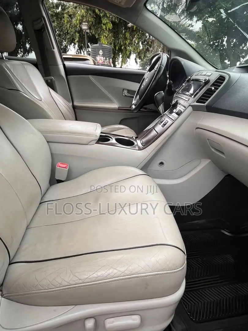 Toyota Venza Limited 2012 Blue