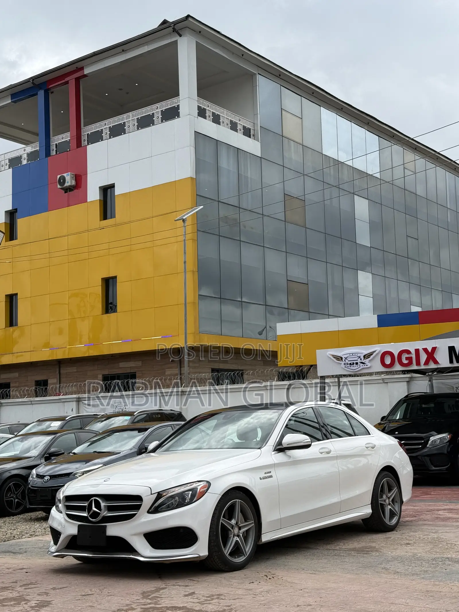 Mercedes-Benz C400 4Matic AWD Sedan (3.0L V6 7A) 2015 White
