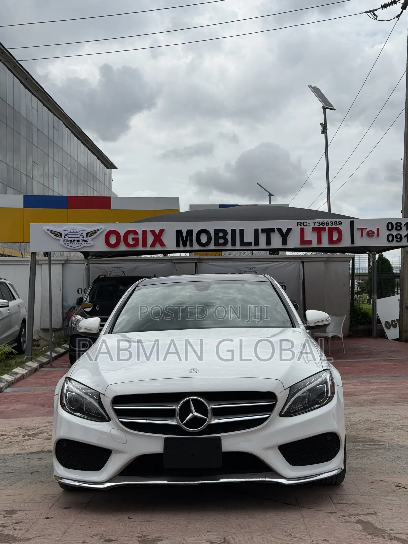 Mercedes-Benz C400 4Matic AWD Sedan (3.0L V6 7A) 2015 White