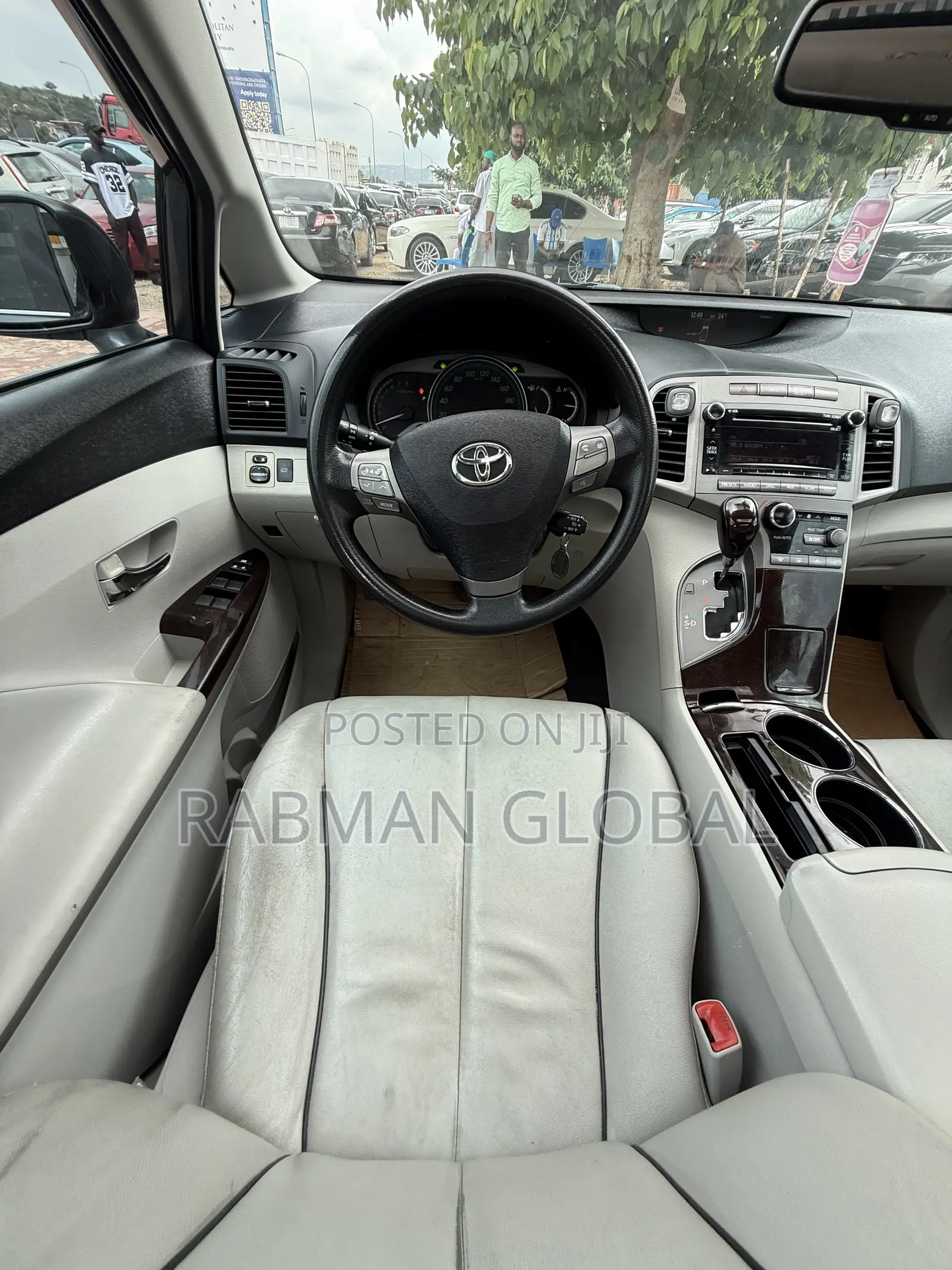 Toyota Venza V6 AWD 2011 Gray
