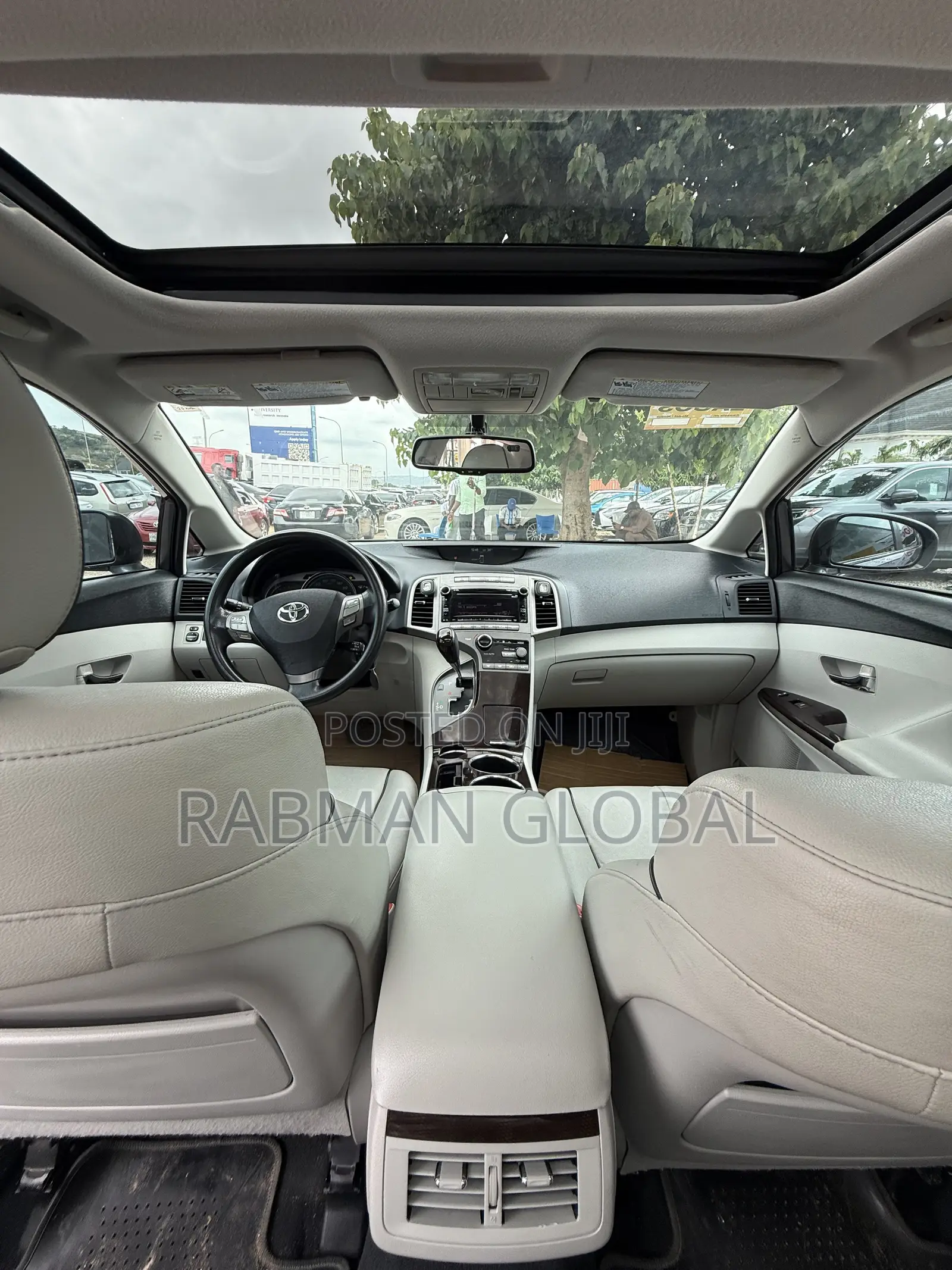 Toyota Venza V6 AWD 2011 Gray