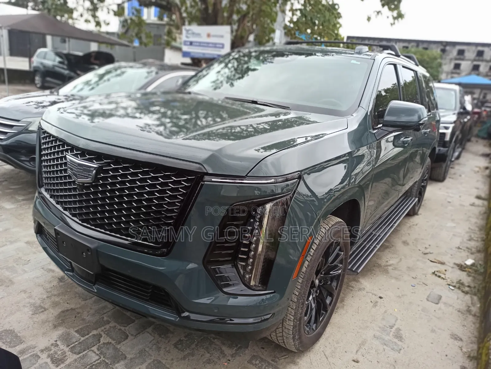 Cadillac Escalade ESV Platinum Luxury 4WD 2026 Green