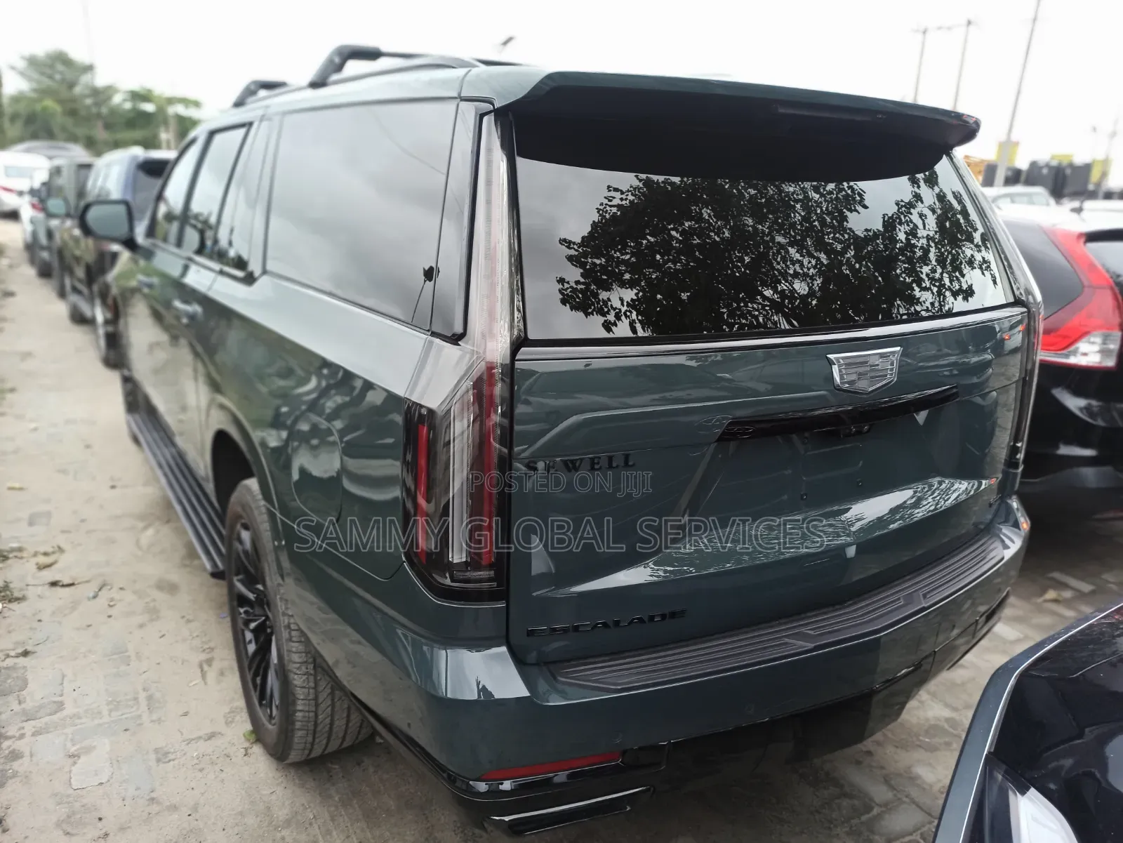 Cadillac Escalade ESV Platinum Luxury 4WD 2026 Green