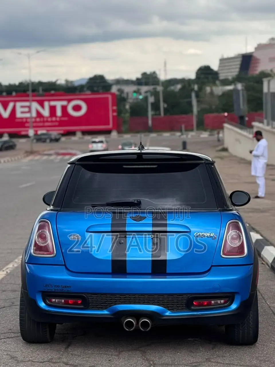 Mini Cooper 2013 Blue