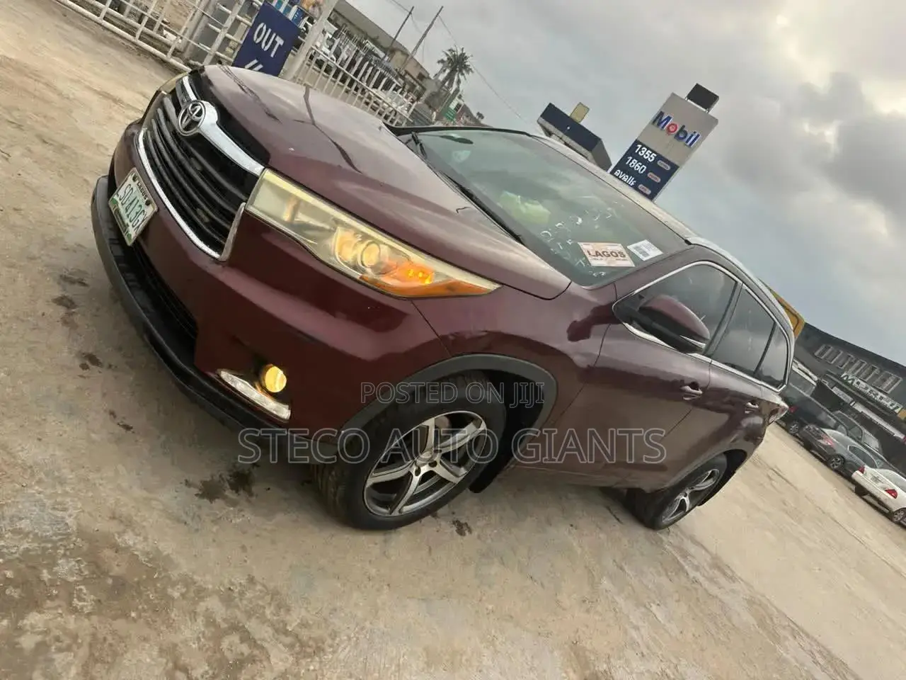 Toyota Highlander 2015 Red