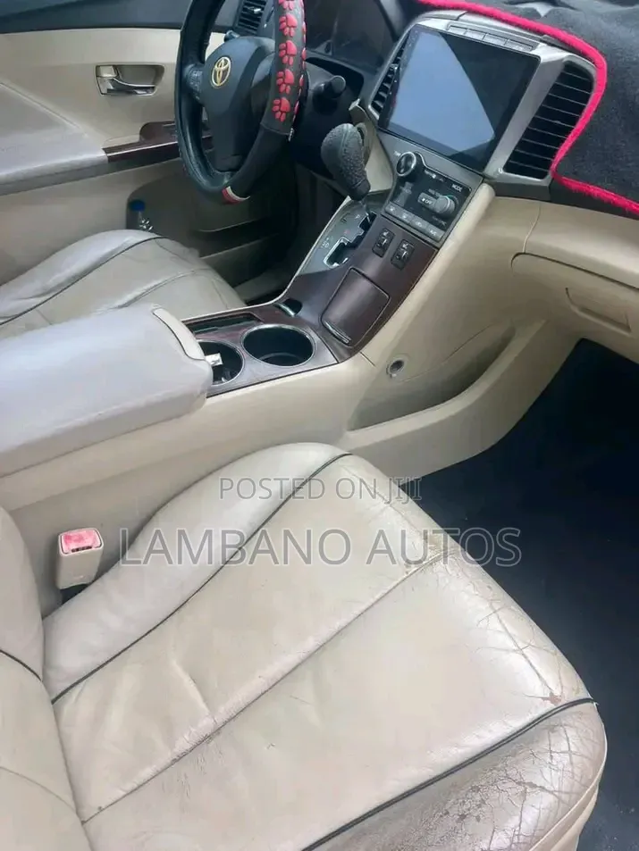 Toyota Venza 2012 Red