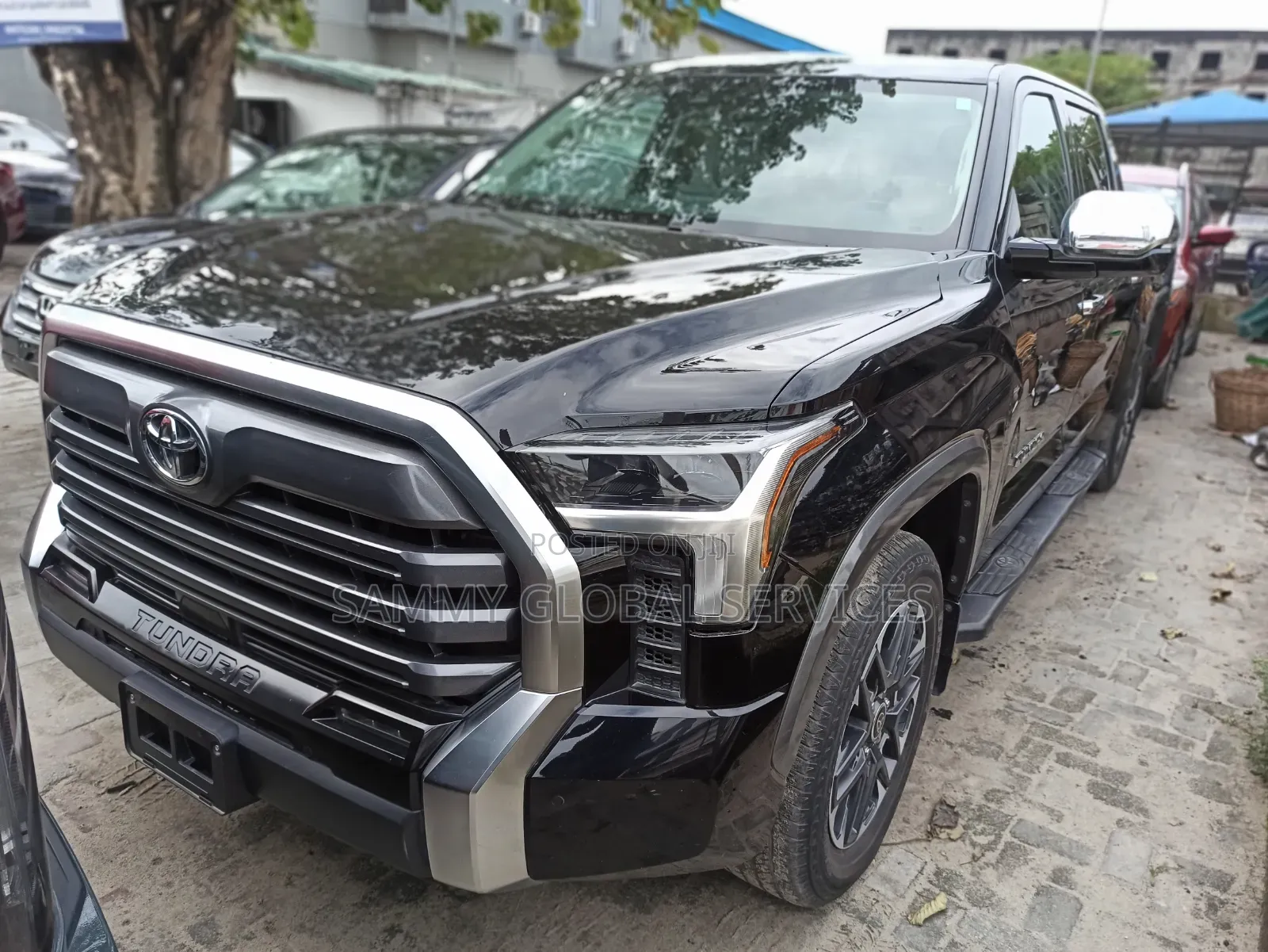 Toyota Tundra SR5 Double Cab 8.1' Bed 2024 Black