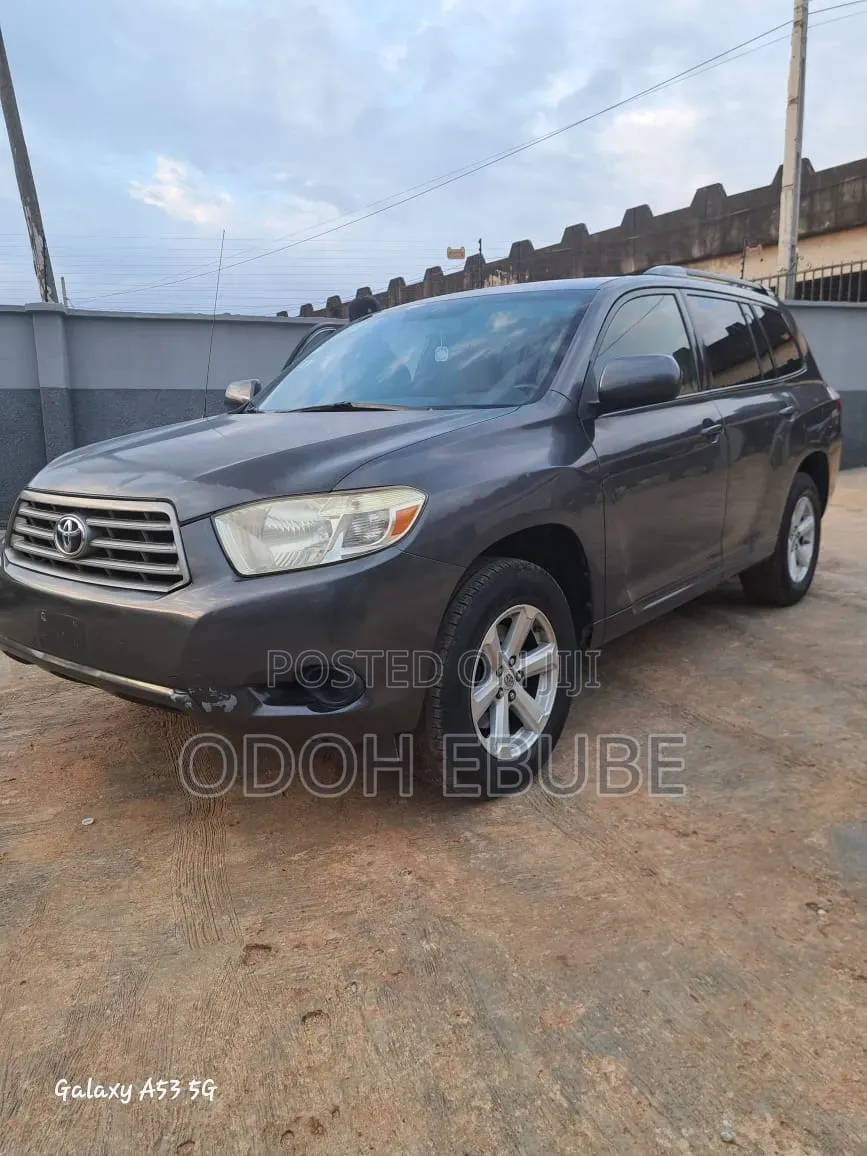 Toyota Highlander 2009 Gray