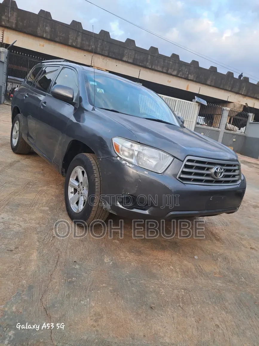 Toyota Highlander 2009 Gray