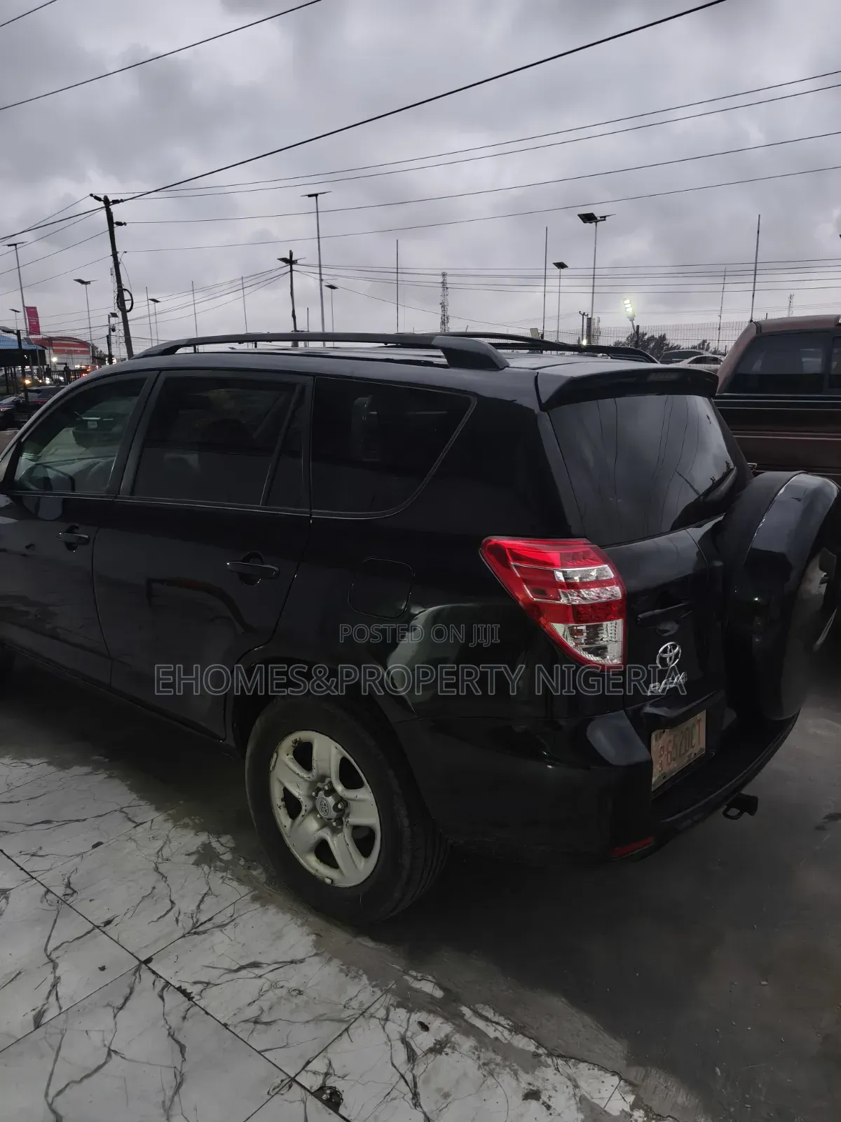 Toyota RAV4 2010 Black