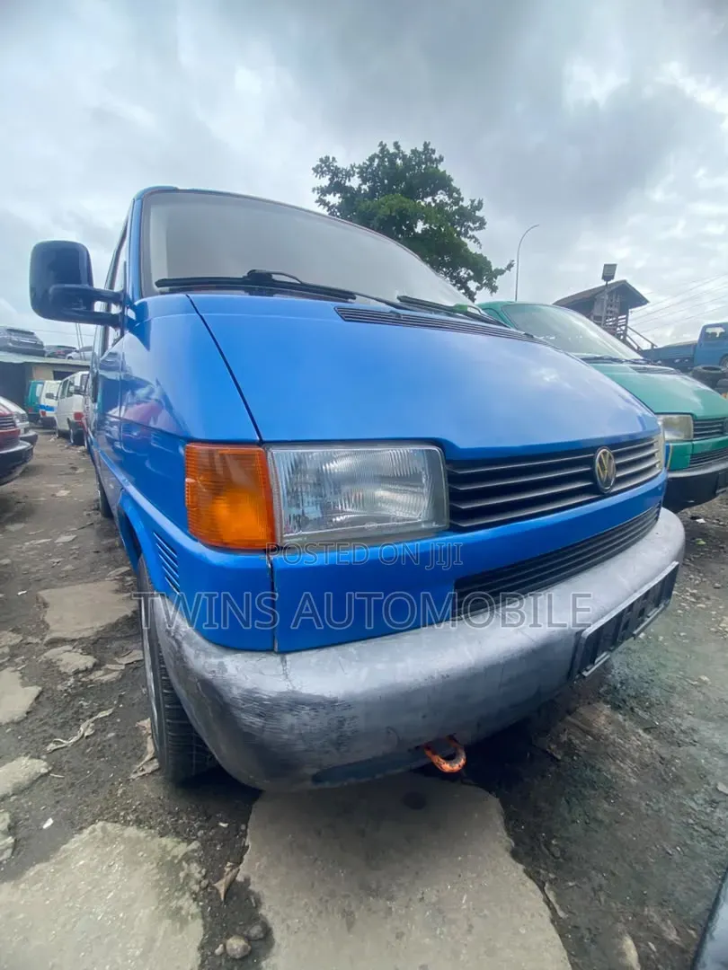 Volkswagen Transporter 2002 Blue