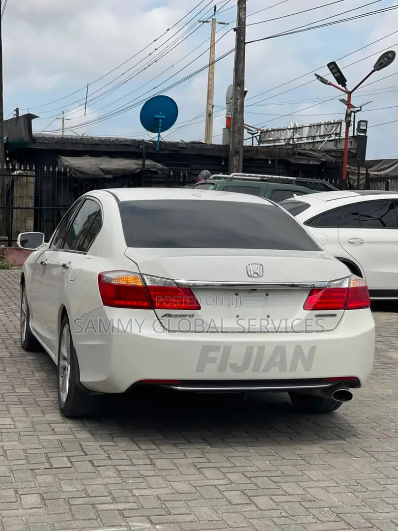 Honda Accord EX-L 4dr Sedan (2.4L 4cyl CVT) 2015 White
