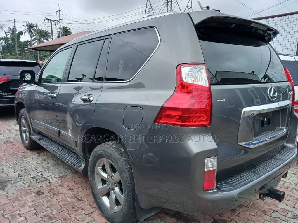 Lexus GX 460 Premium 2013 Gray