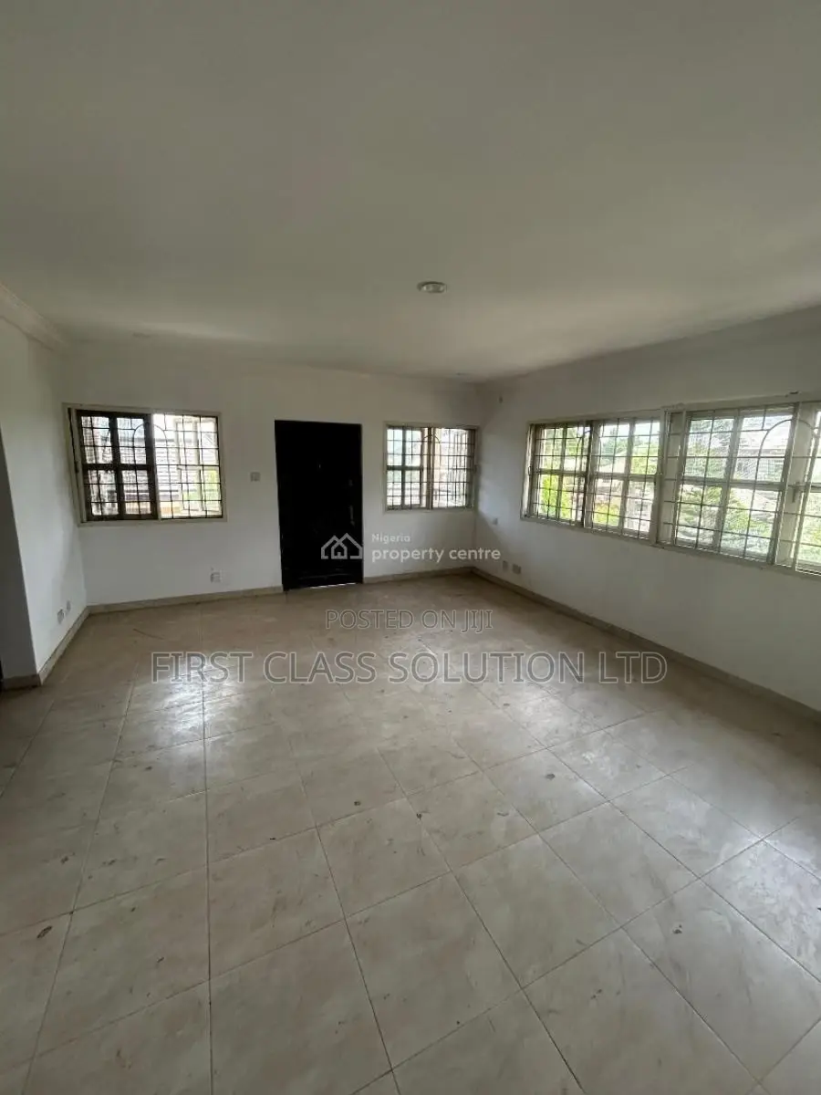 7bdrm Duplex in Cooperative Villa for sale
