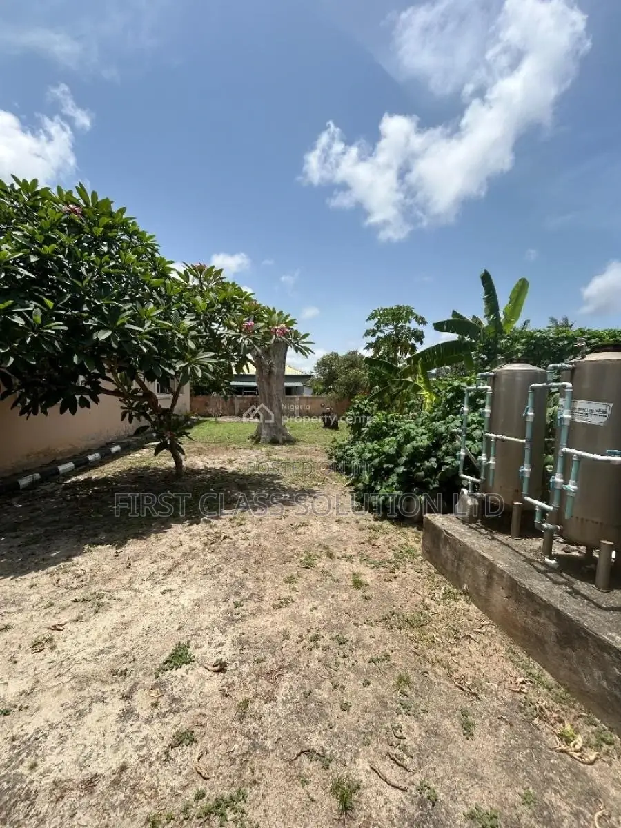 7bdrm Duplex in Cooperative Villa for sale