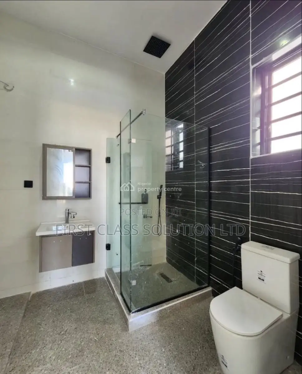4bdrm Duplex in Royal Pine Estate, for sale